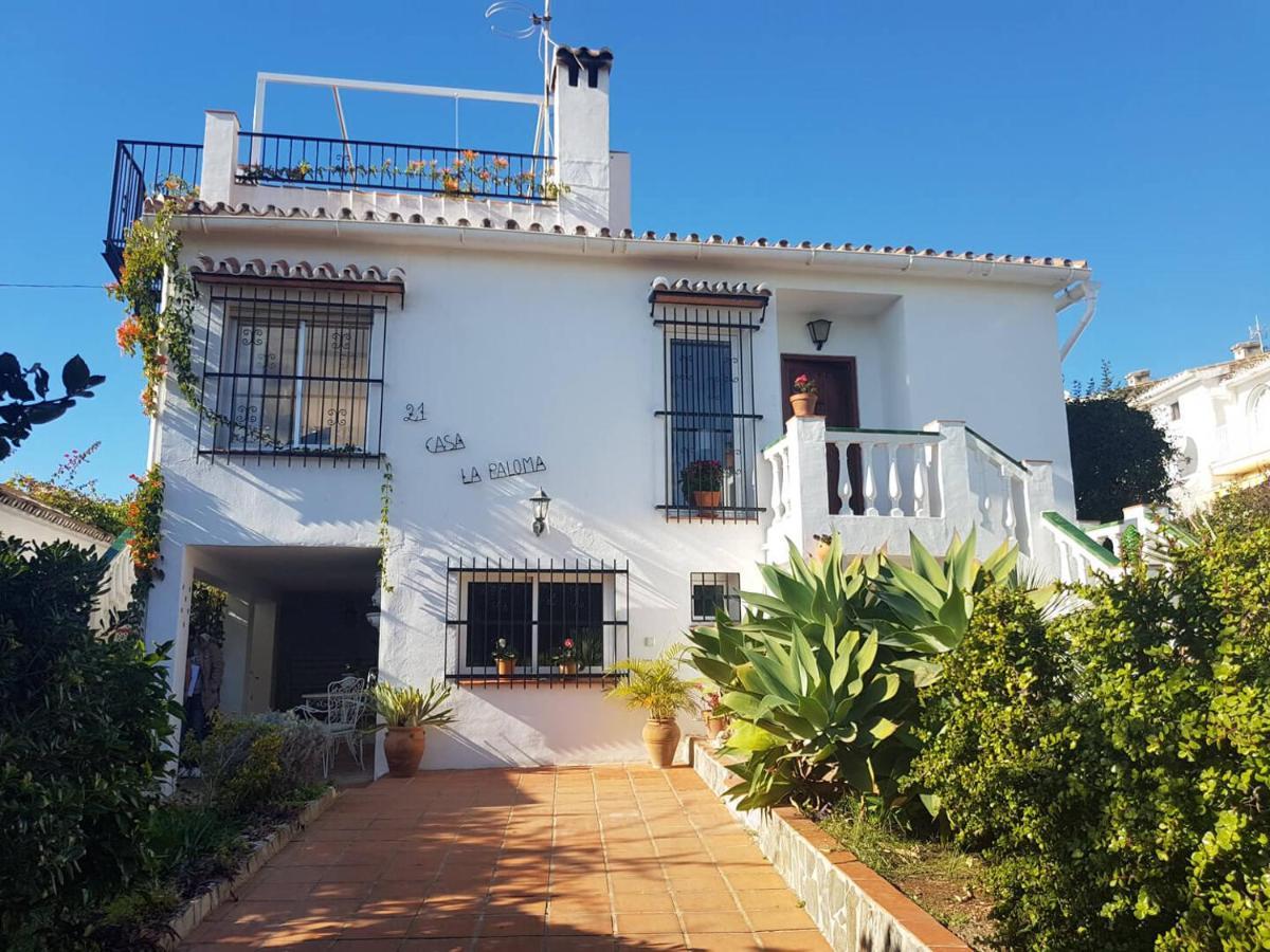 Bonita Villa En Nerja Casa Palomas Екстериор снимка